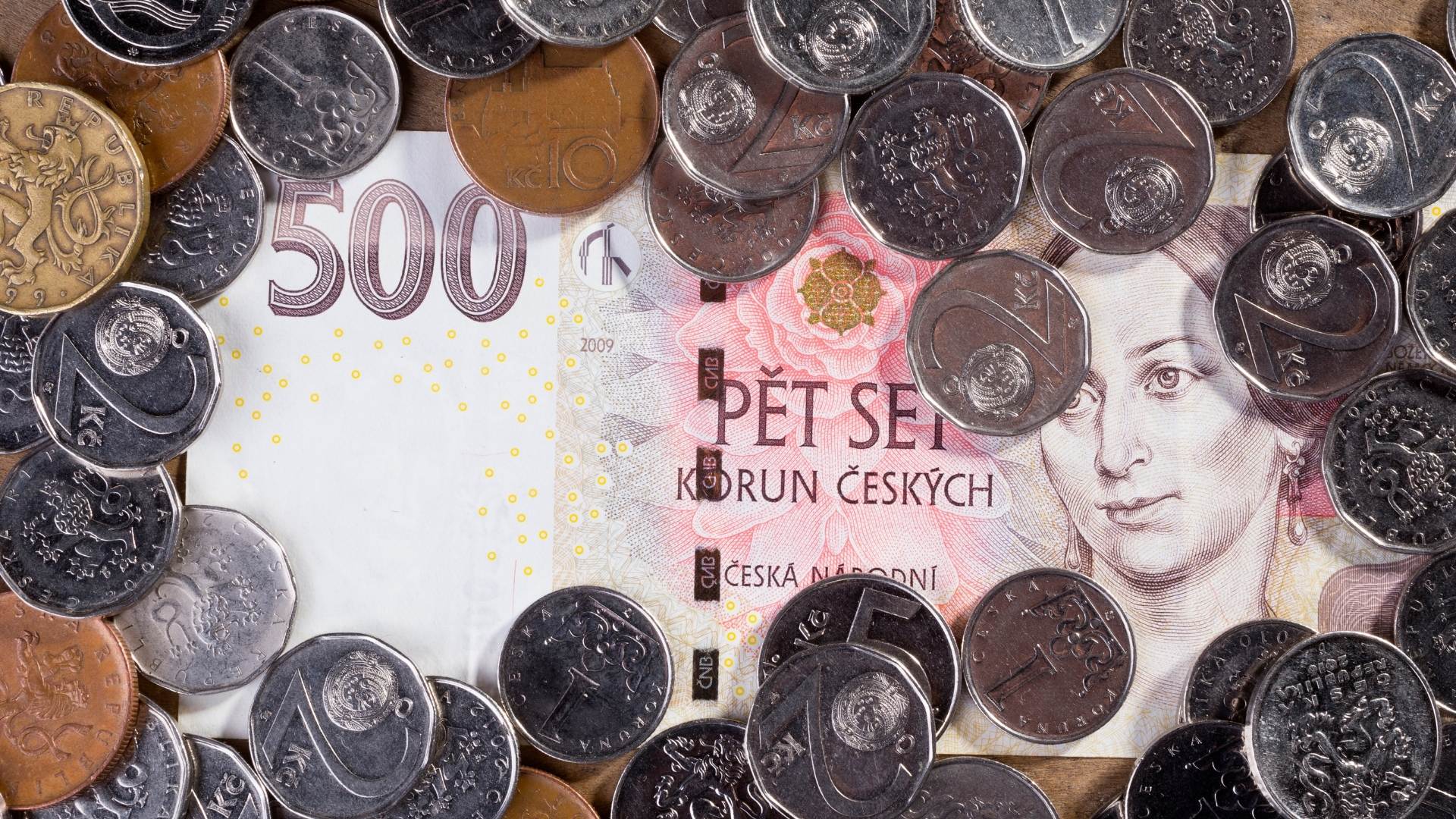 České koruny mince a bankovka
